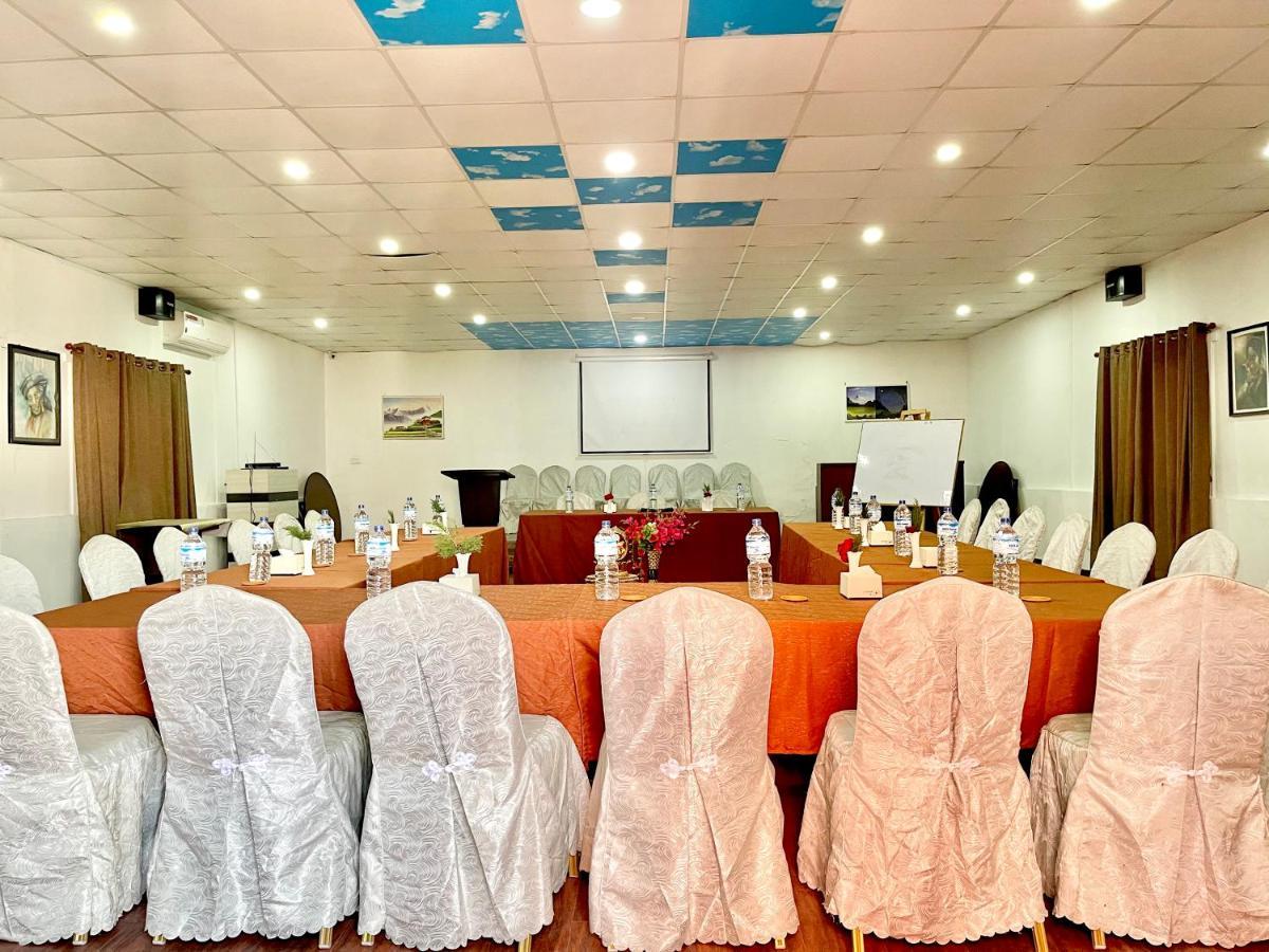 Sojourn Himalaya Resort Dhulikhel Dış mekan fotoğraf