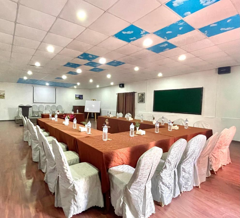 Sojourn Himalaya Resort Dhulikhel Dış mekan fotoğraf